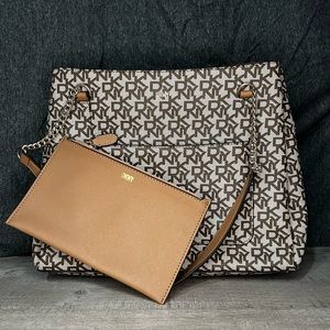 NWT Bryanna Shoulder Bag w/ Included Wristlet Wallet